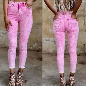 Cello Jeans Womens Mid-Rise Crop Skinny Distressed Faded Deluxe Comfort Stretch